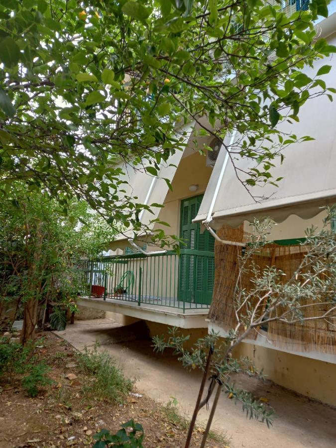 Tiny Treasure Apartment Атина Екстериор снимка