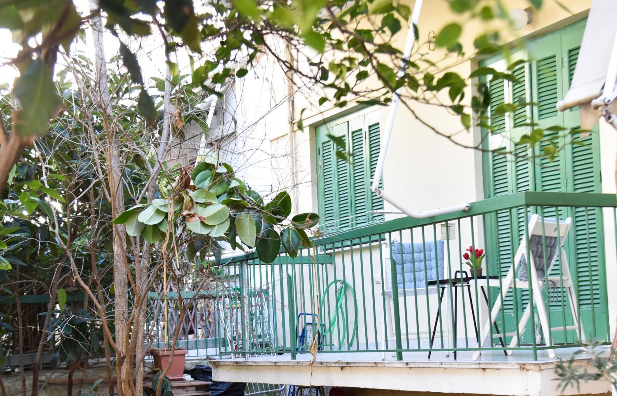 Tiny Treasure Apartment Атина Екстериор снимка